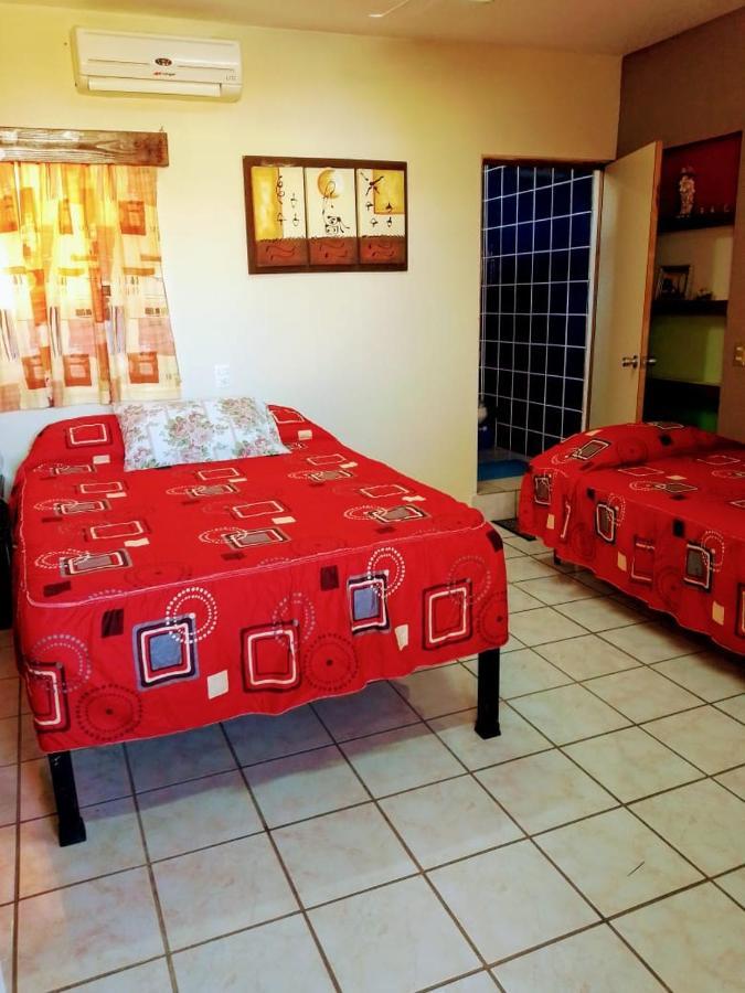 Apartamentos Osuna マサトラン エクステリア 写真